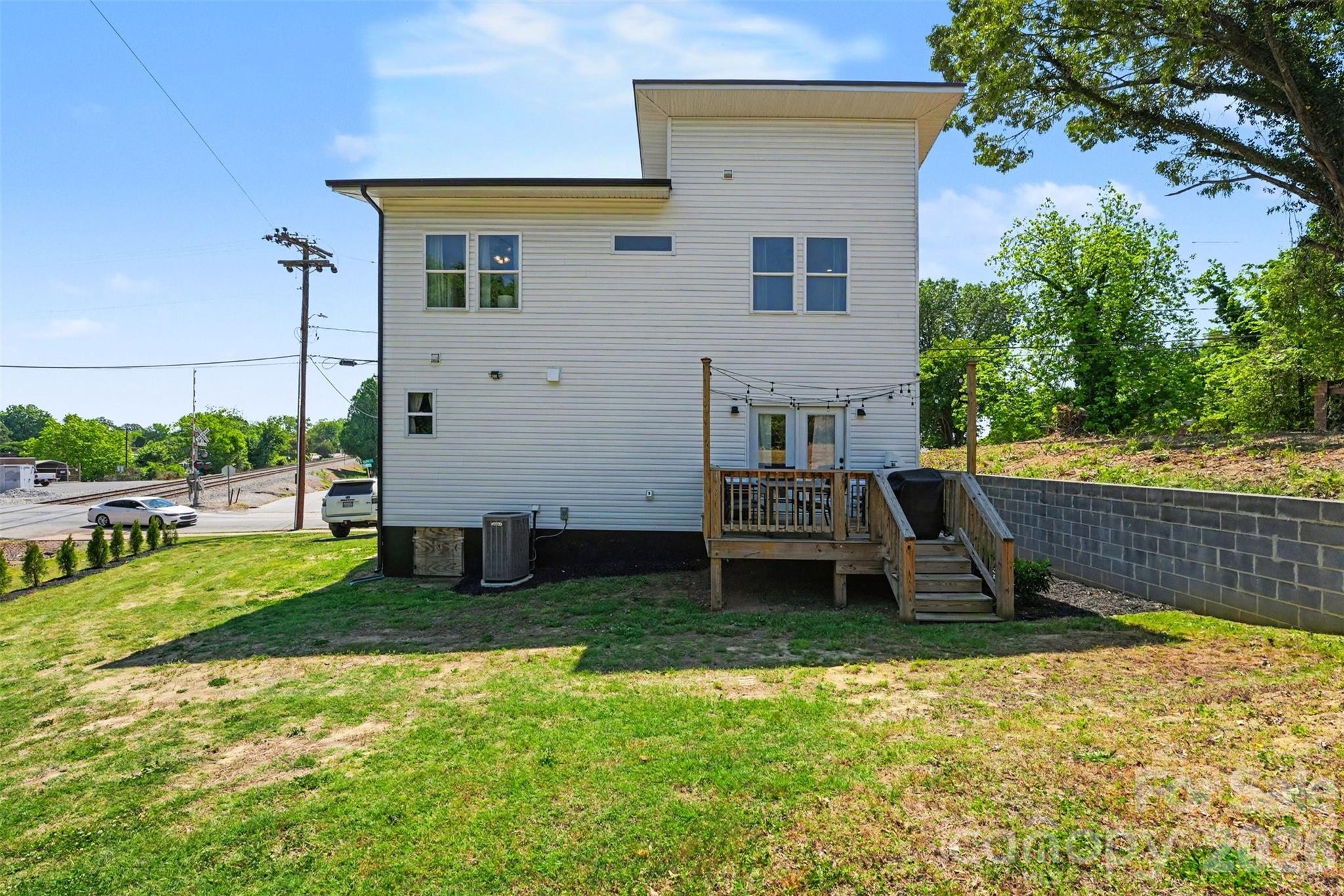 430 North Fulton Street Salisbury, NC 28144 - Photo 23 of 25