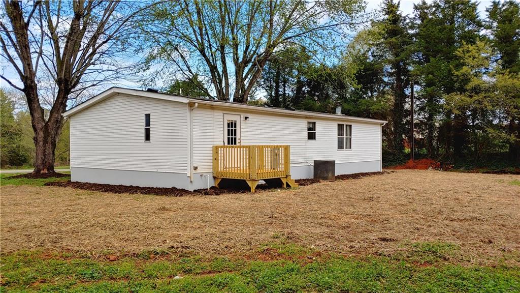 124 Walk On Road Stony Point, NC 28678 - Photo 4 of 38 Gallery Image 4