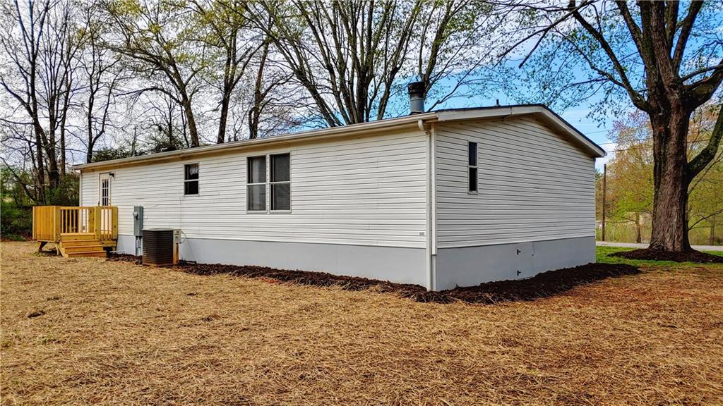 124 Walk On Road Stony Point, NC 28678 - Photo 8 of 38 Gallery Image 8