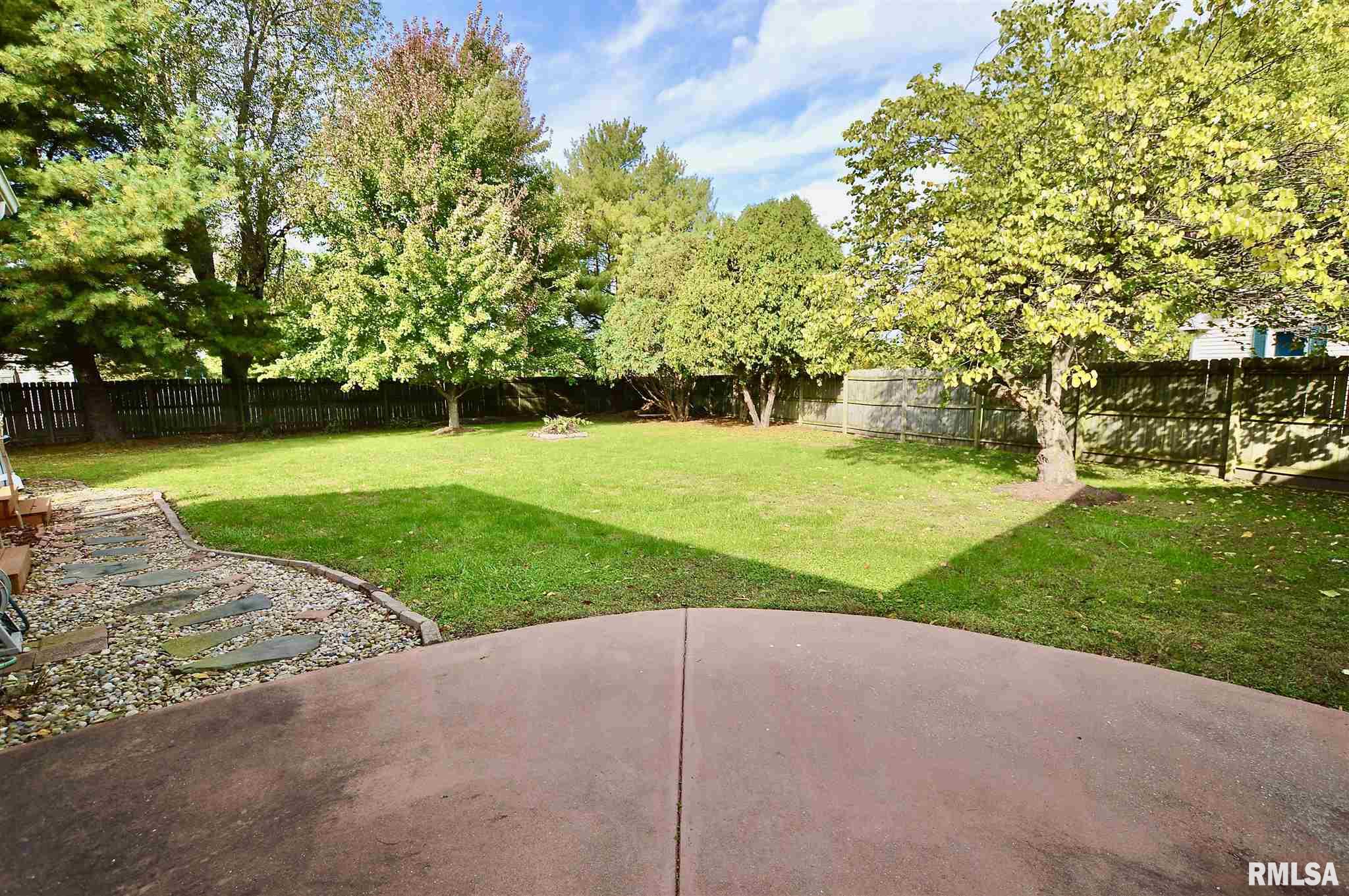 1100 Mildred Court Springfield, IL 62712 - Photo 29 of 36