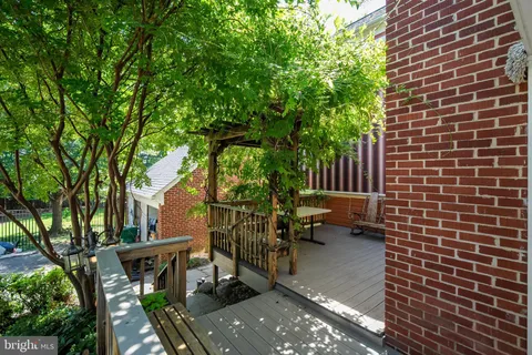 $924,900 | 241 Edwards Ferry Road Northeast, Leesburg, VA 20176