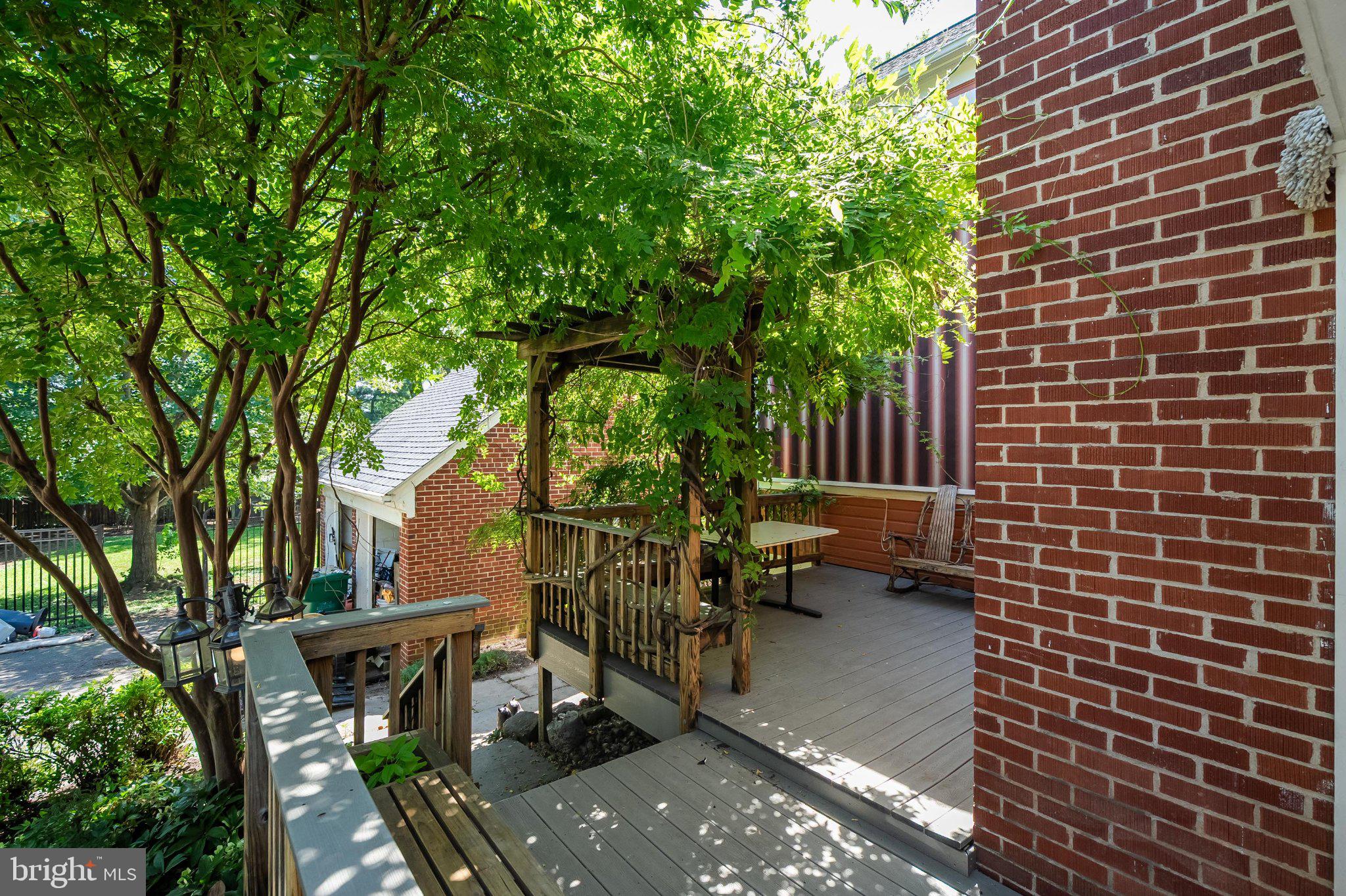 241 Edwards Ferry Road Northeast Leesburg, VA 20176 - Photo 4 of 27 Serene outdoor retreat awaits you.