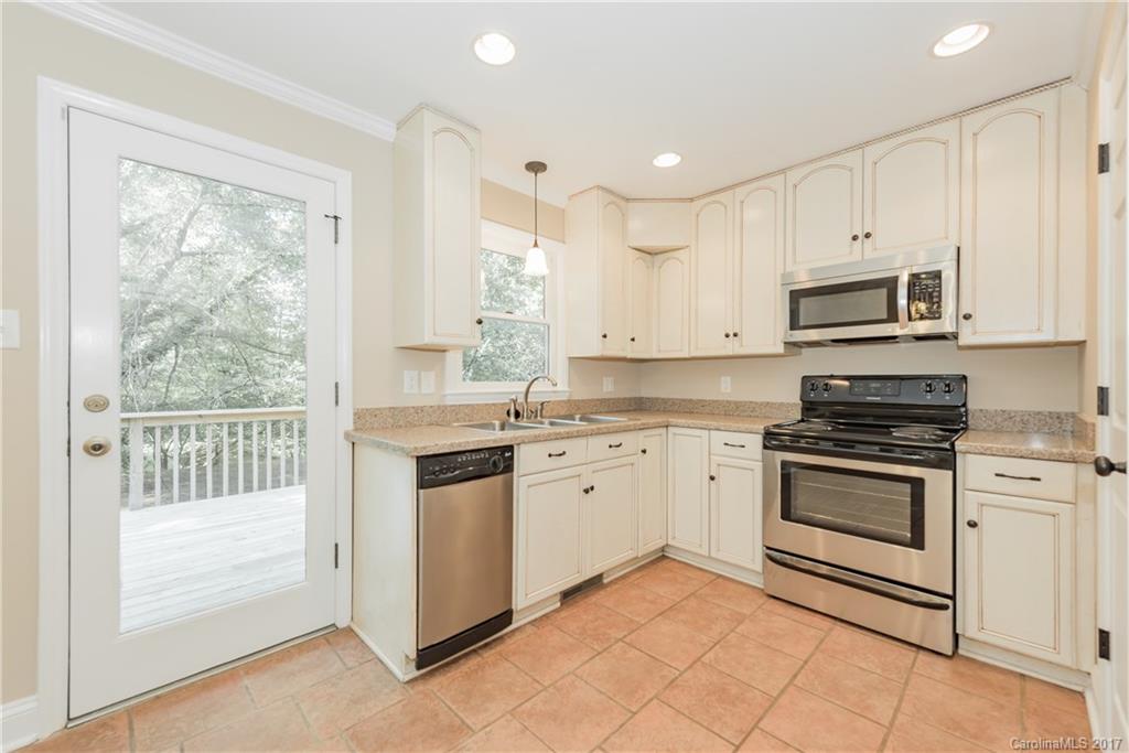 829 Gist Road Rock Hill, SC 29732 - Photo 7 of 24 Gallery Image 7