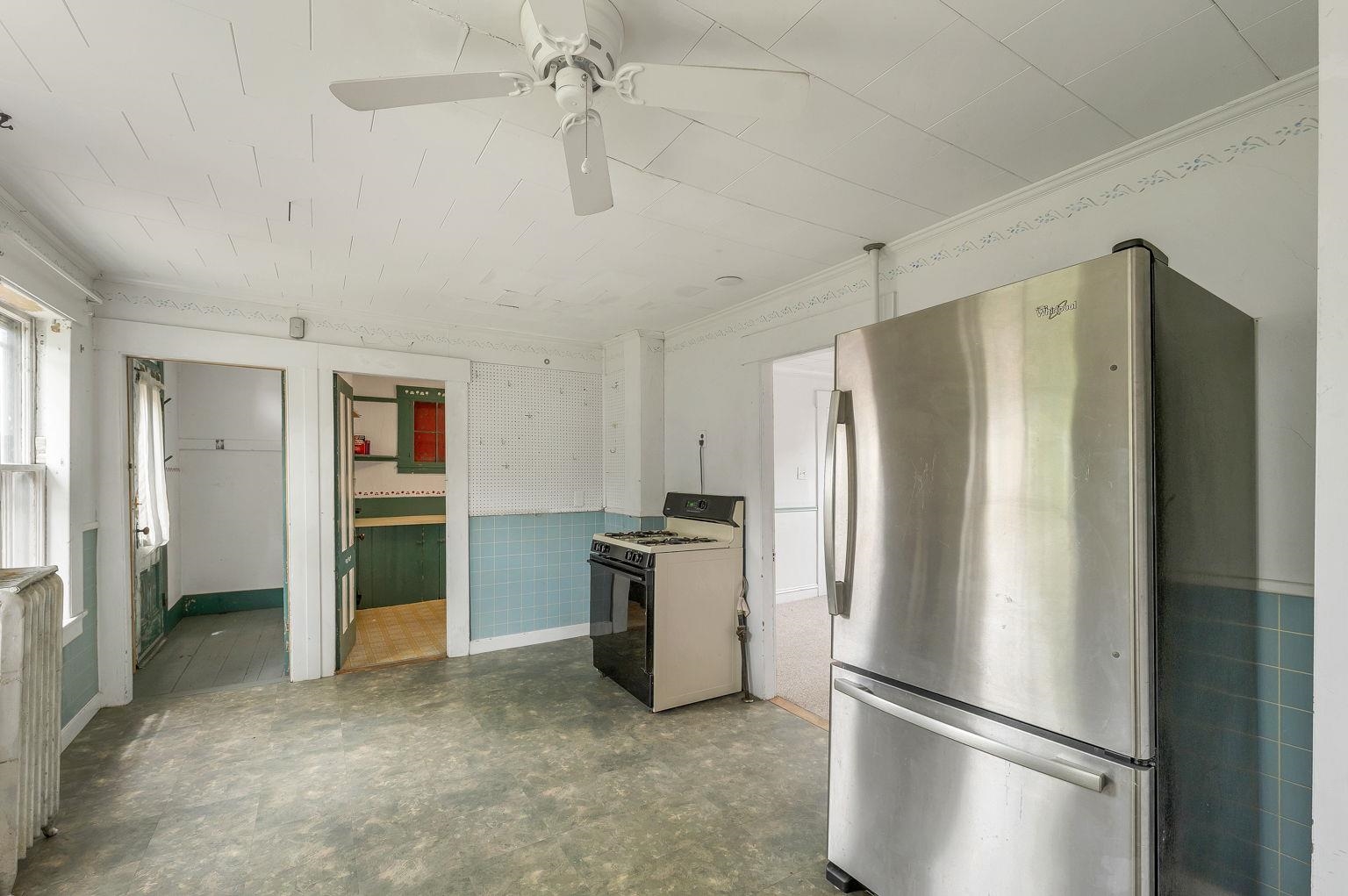 66 Ash Street Manchester, NH 03104 - Photo 30 of 59