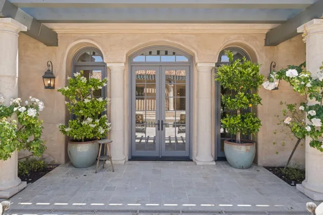 $15,900,000 | 25751 Elena Road, Los Altos Hills, CA 94022