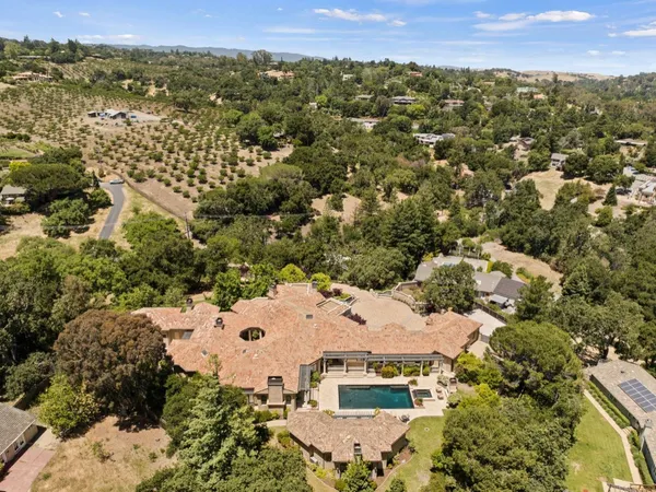 $15,900,000 | 25751 Elena Road, Los Altos Hills, CA 94022