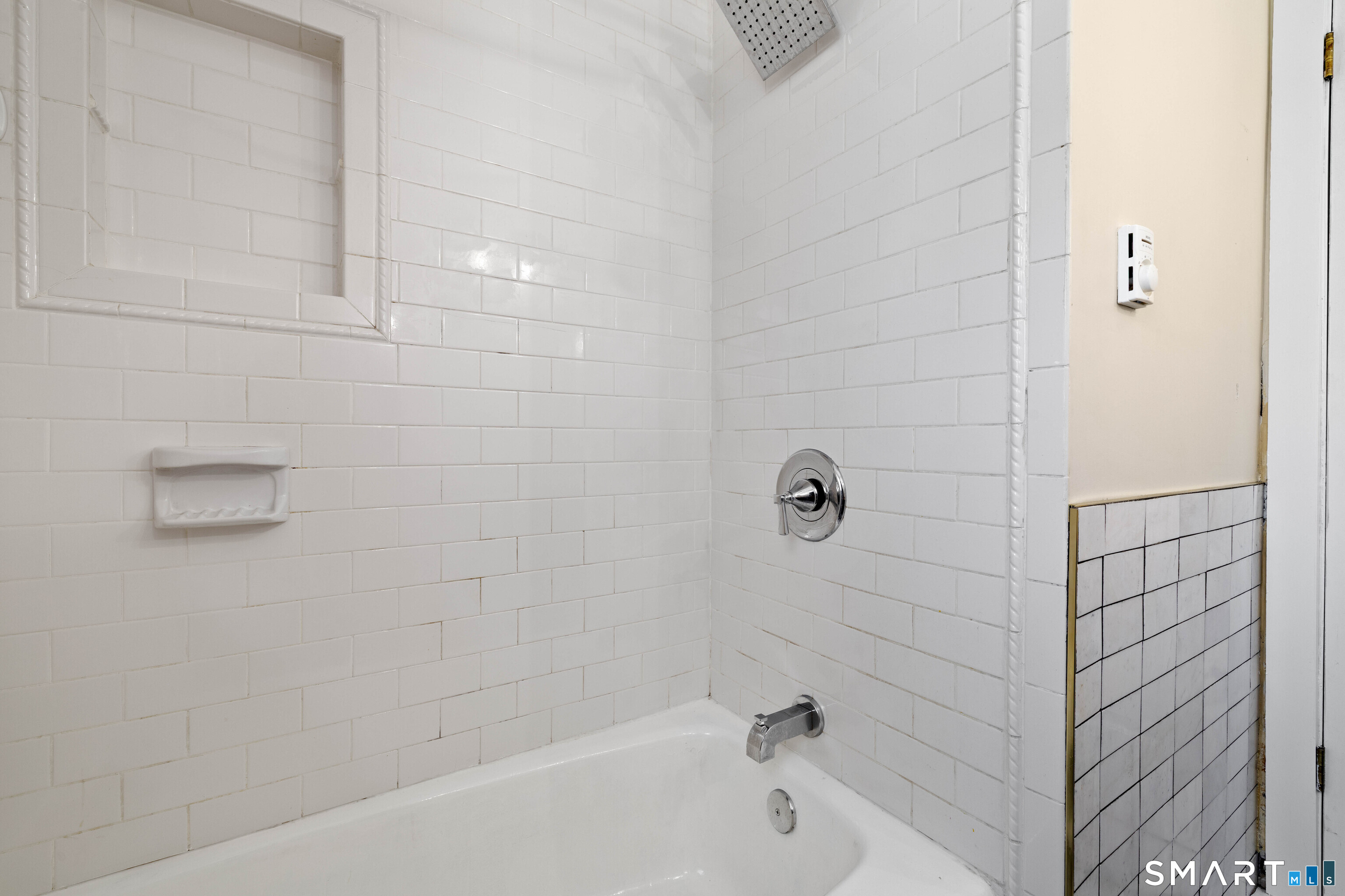 6 Riched Lane Uncasville, CT 06382 - Photo 26 of 38