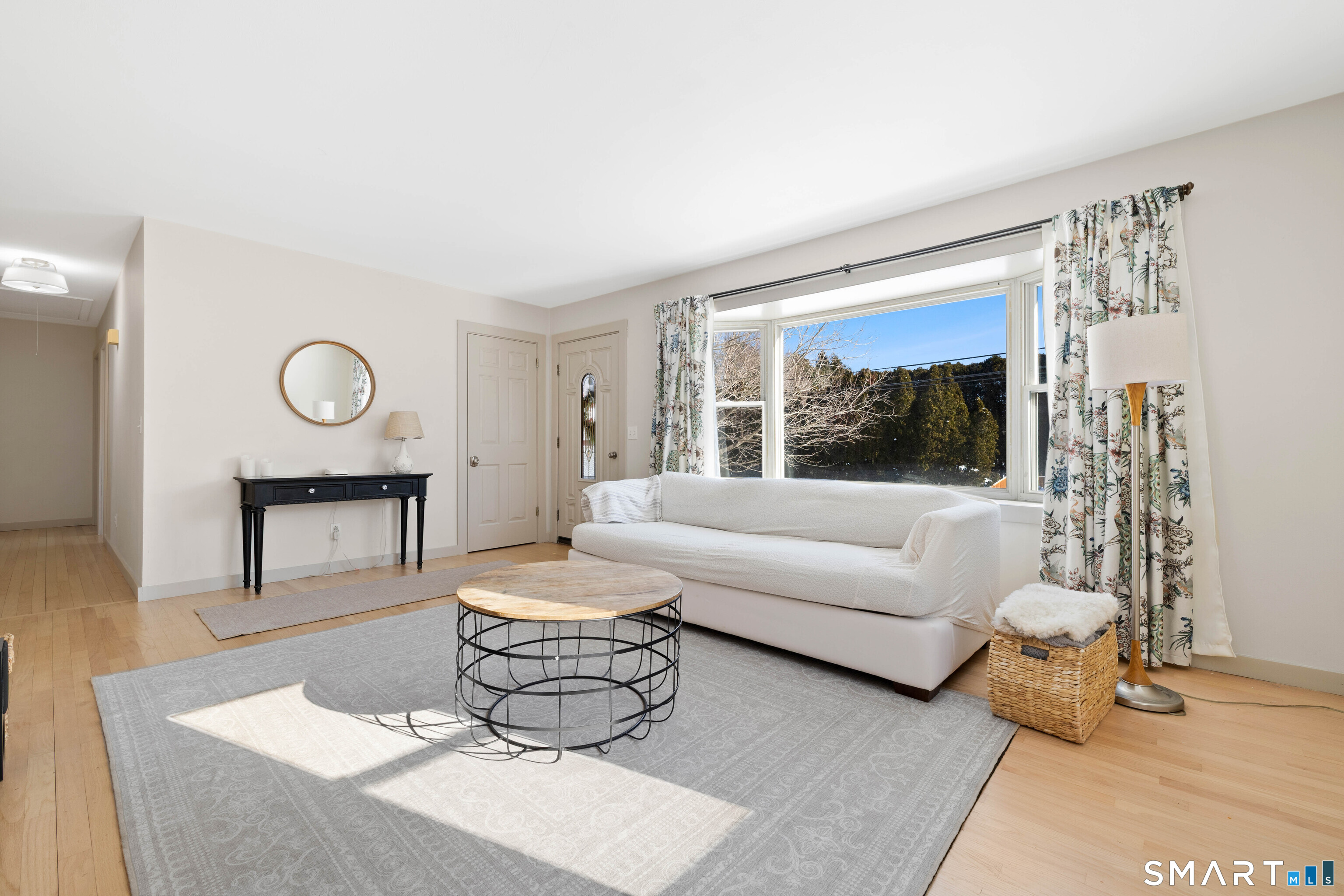 6 Riched Lane Uncasville, CT 06382 - Photo 7 of 38