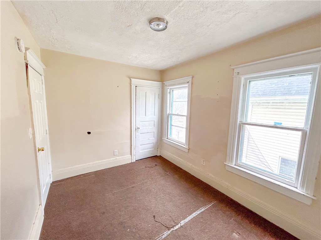 468-470 Emerson Street Rochester, NY 14613 - Photo 12 of 18