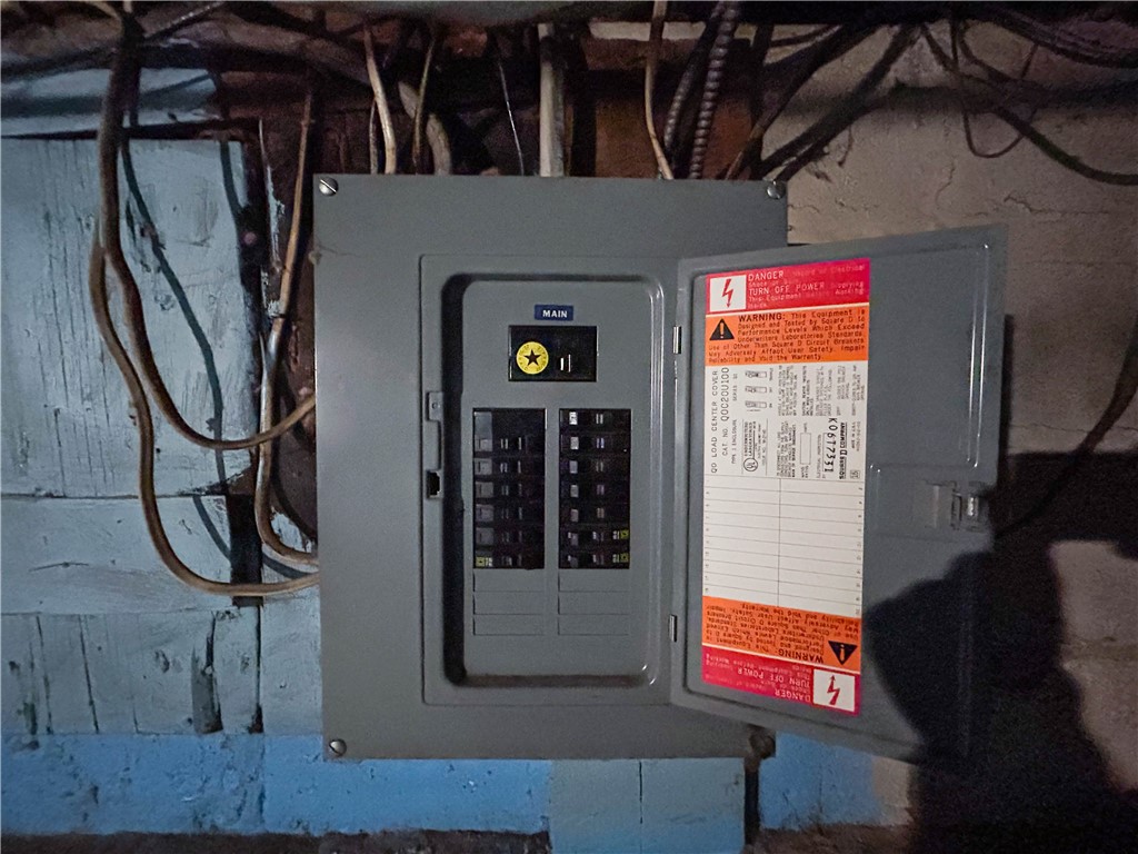 468-470 Emerson Street Rochester, NY 14613 - Photo 16 of 18