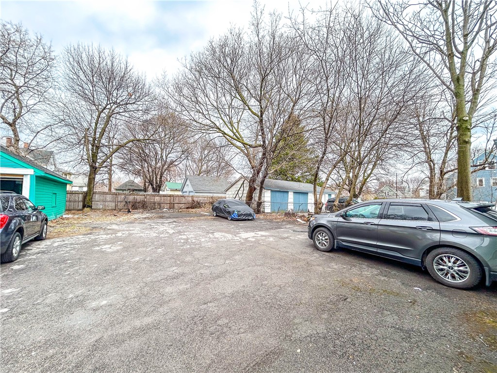 468-470 Emerson Street Rochester, NY 14613 - Photo 17 of 18