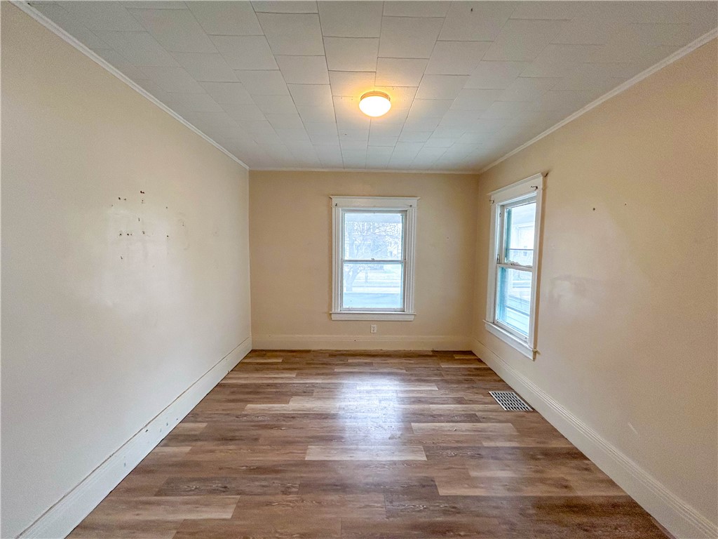 468-470 Emerson Street Rochester, NY 14613 - Photo 5 of 18