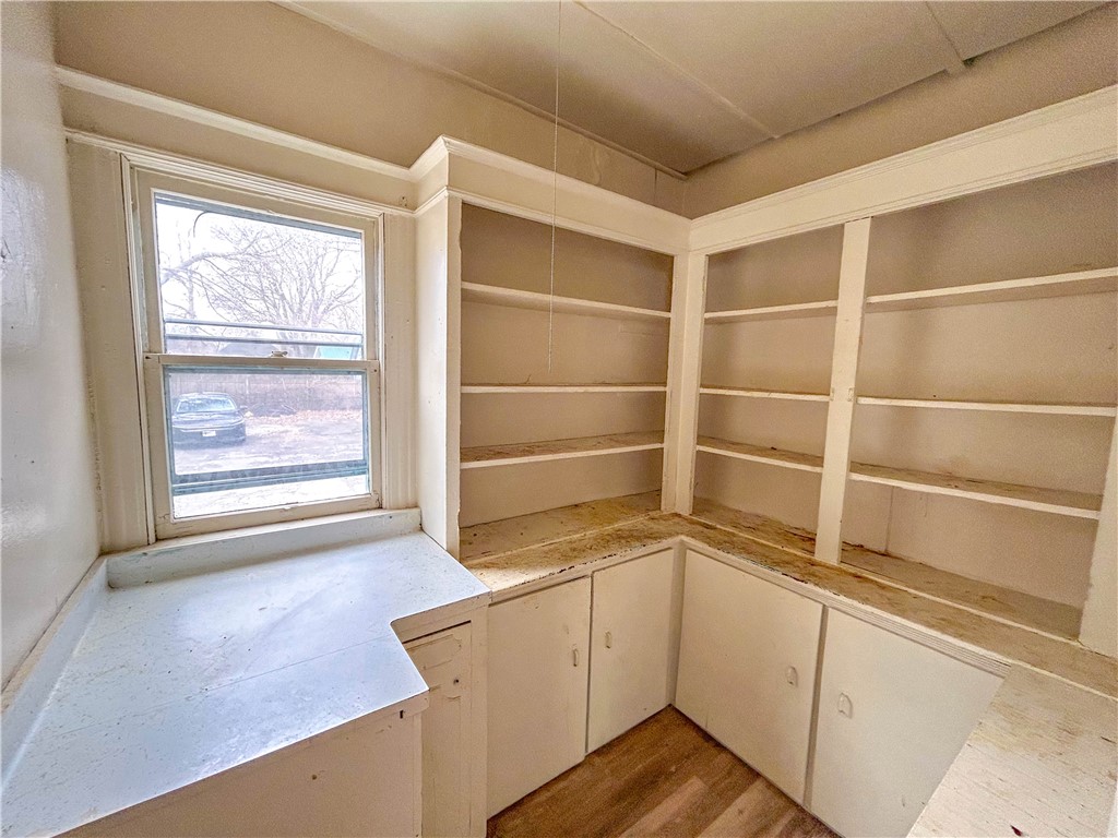 468-470 Emerson Street Rochester, NY 14613 - Photo 6 of 18