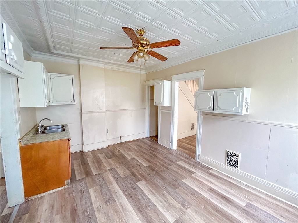 468-470 Emerson Street Rochester, NY 14613 - Photo 8 of 18