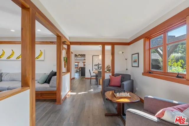 $4,750,000 | 706 Navy Street, Santa Monica, CA 90405