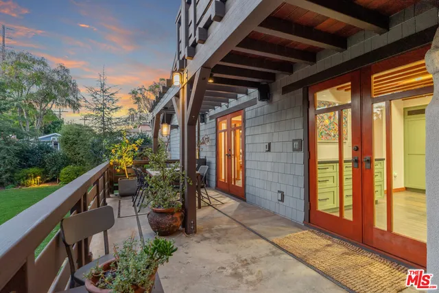 $4,750,000 | 706 Navy Street, Santa Monica, CA 90405