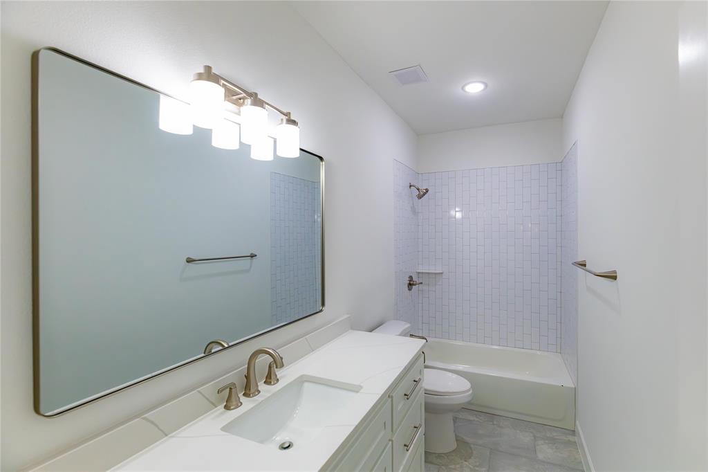 4519 Rosehill Road Garland, TX 75043 - Photo 26 of 35