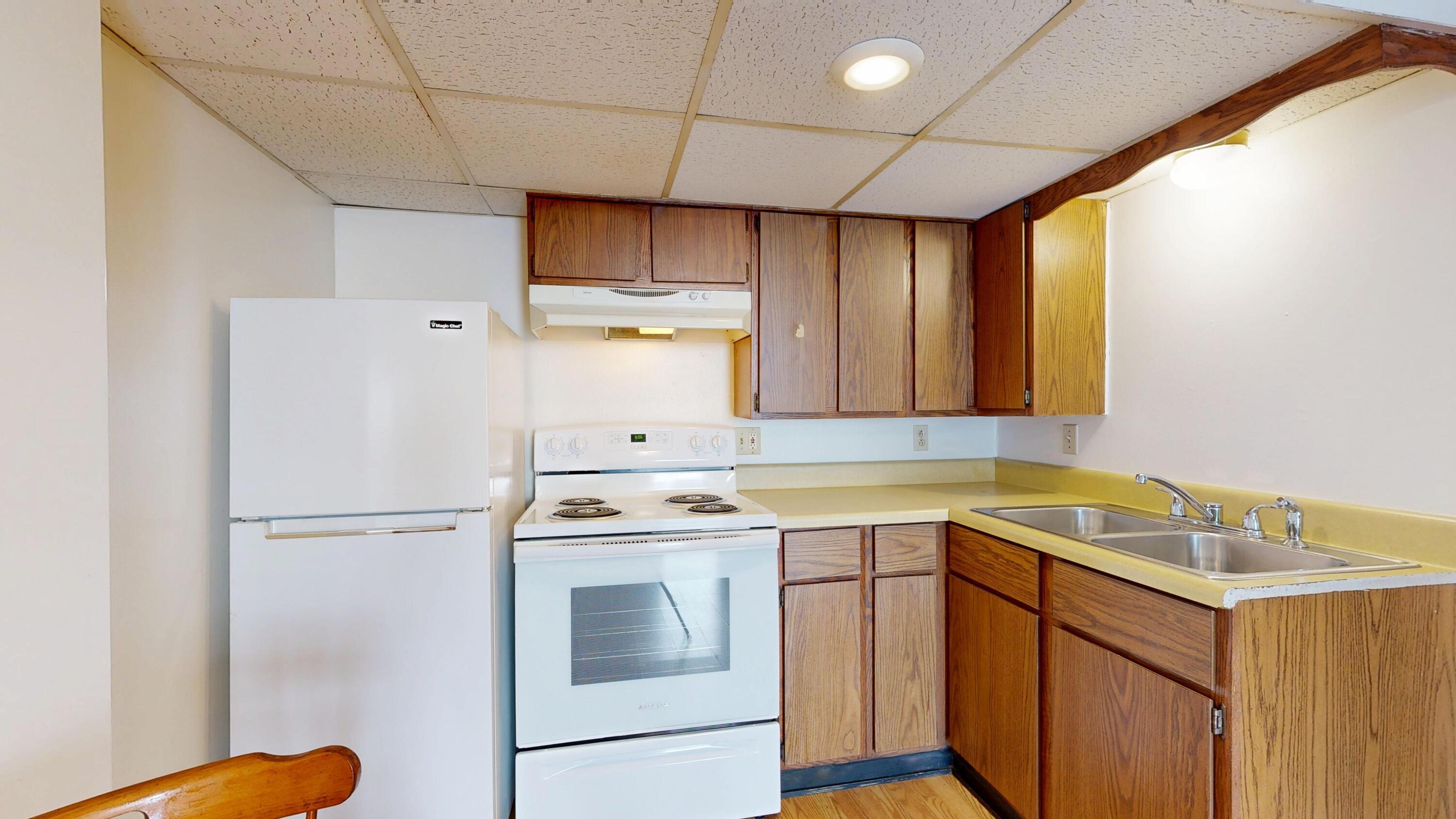 496 Sabattus Street Lewiston, ME 04240 - Photo 16 of 169 Unit 10