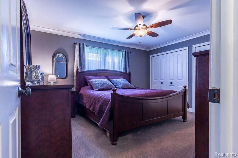 2096 Winchester Road Rochester, MI 48307 - Photo 18 of 45 2096 Winchester sm-25.jpg