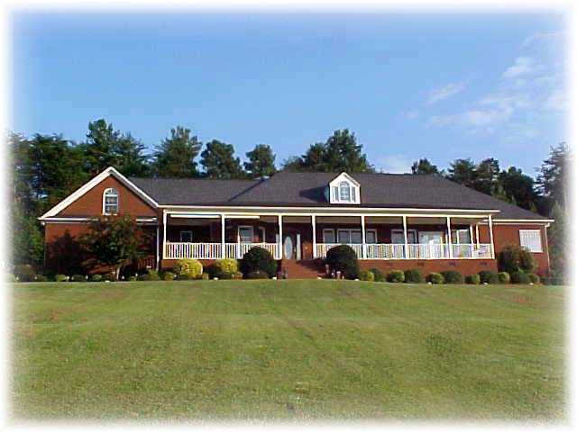 329 Mulberry Road Easley, SC 29640 - Photo 1 of 9