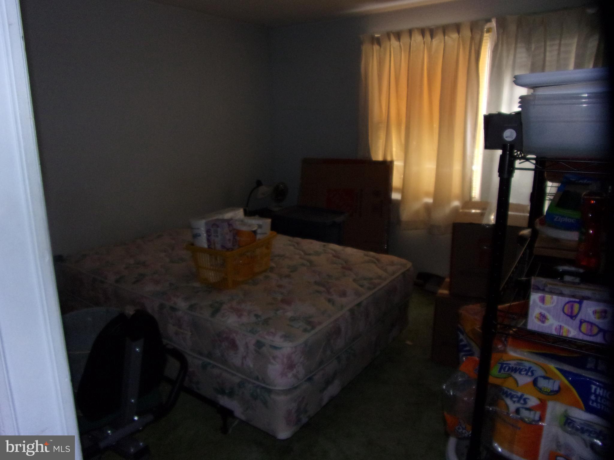8038 Wynbrook Road Baltimore, MD 21224 - Photo 11 of 27 8038 Wynbrook Rd 21224 2nd Bedroom