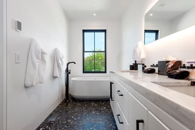 $100,000 | 30 Devon Street, Unit THE DIPS, Nantucket, MA 02554