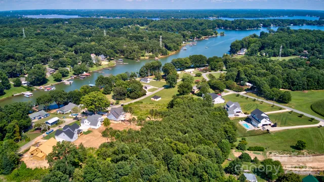 $829,900 | 4265 Candlewood Drive, Sherrills Ford, NC 28673