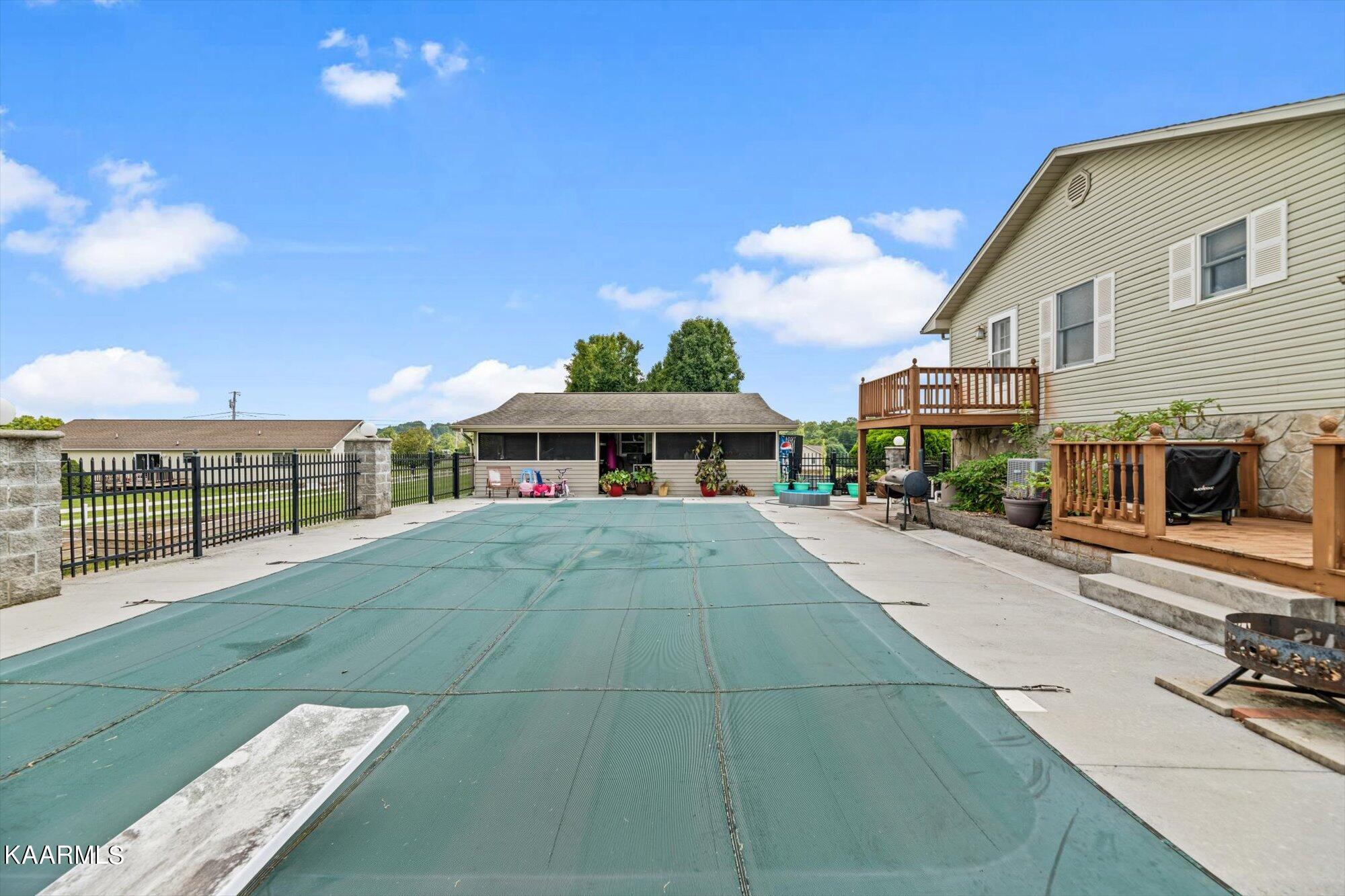 1337 Camellia Road Newport, TN 37821 - Photo 25 of 39 24-1337-Camellia-Rd-Newport-TN-24