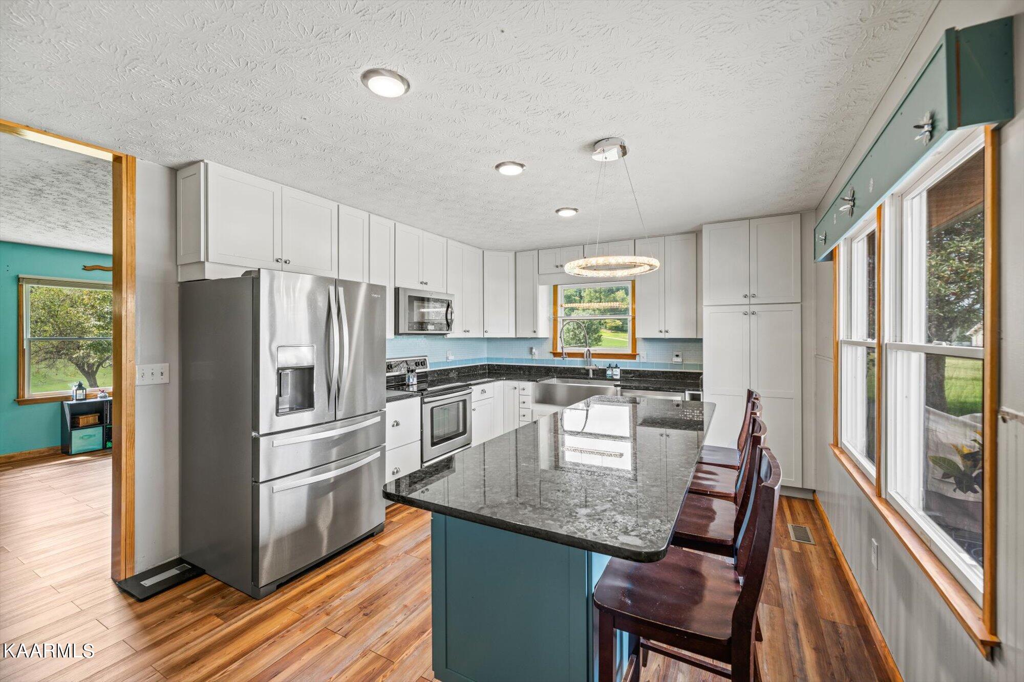1337 Camellia Road Newport, TN 37821 - Photo 7 of 39 06-1337-Camellia-Rd-Newport-TN-6