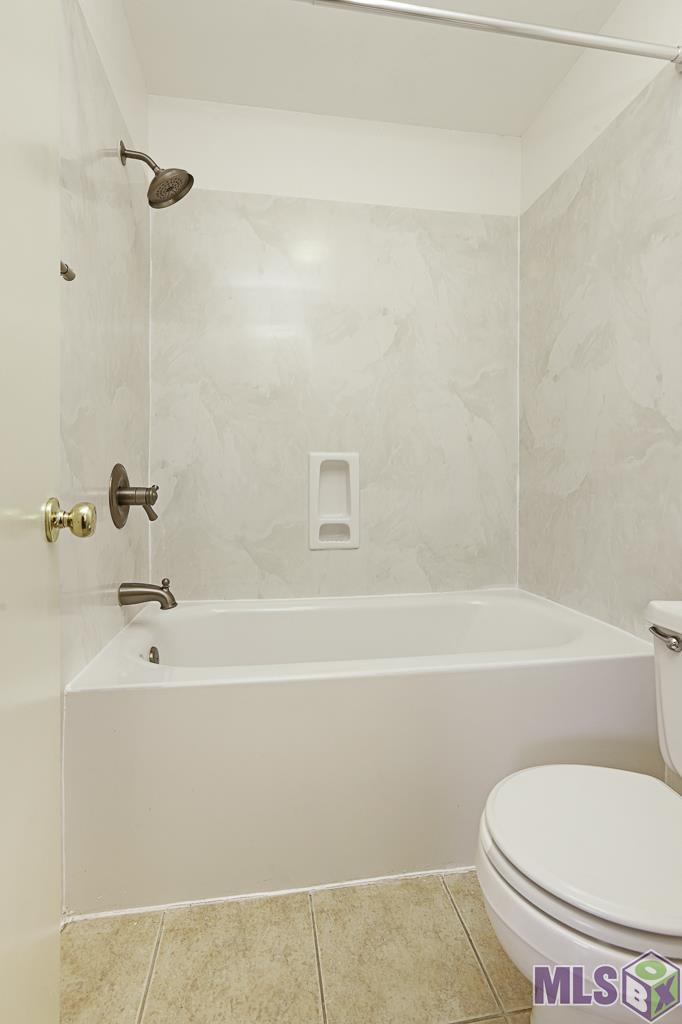 972 Ridgepoint Court, Unit 972 Baton Rouge, LA 70810 - Photo 15 of 23