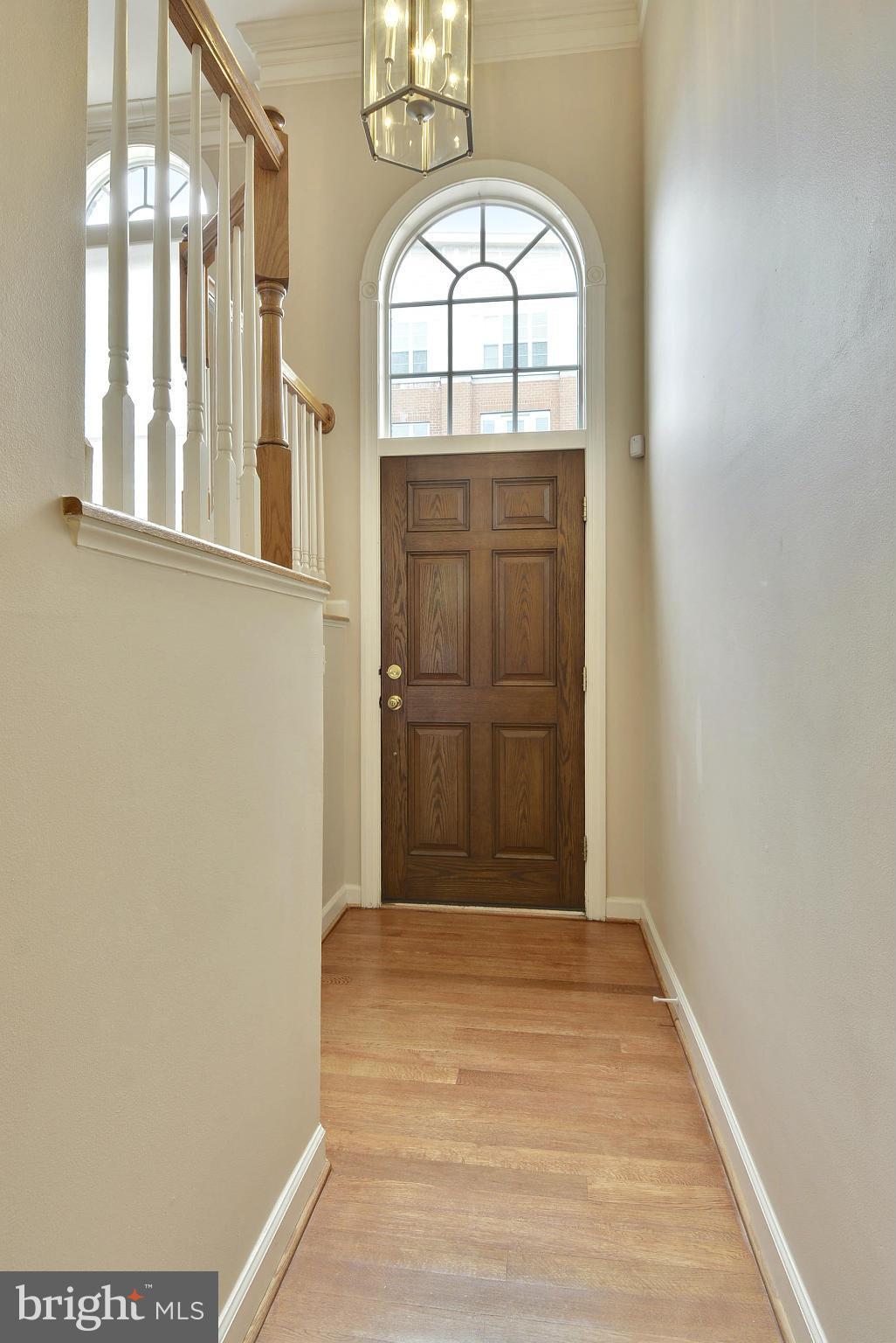 7976 Vigne Court Vienna, VA 22182 - Photo 2 of 30 Entrance Foyer