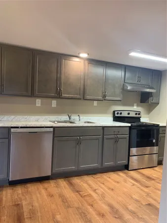 $1,000 | 1354 Farm To Market 405, Unit A, Huntsville, TX 77320