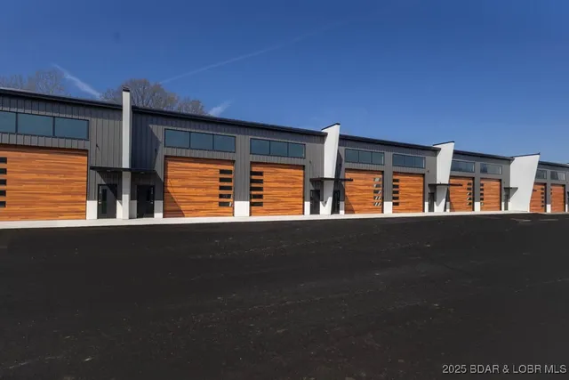 $425,960 | 100 Blue Heron Hill Lane, Unit 109, Lake Ozark, MO 65049