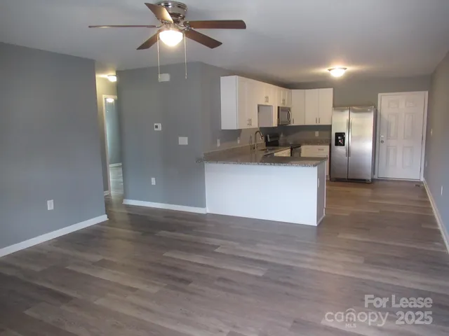 $1,350 | 143 Glen-Gar Drive, Lincolnton, NC 28092