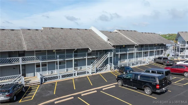 $169,900 | 808 Kersten Way, Unit C105, Osage Beach, MO 65065