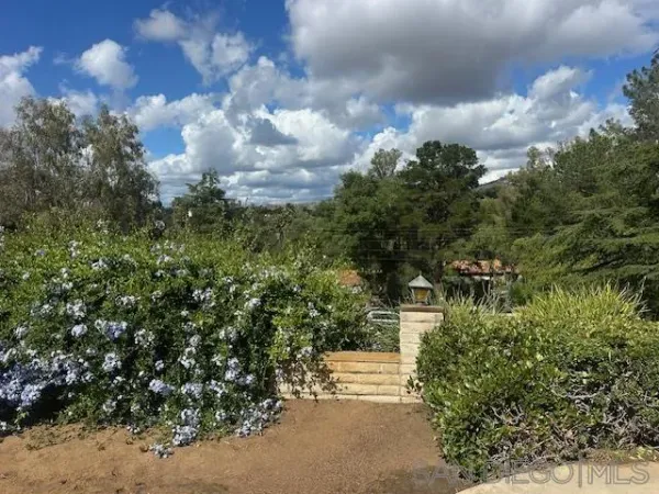 $1,299,000 | 16561 Martincoit Road, Poway, CA 92064