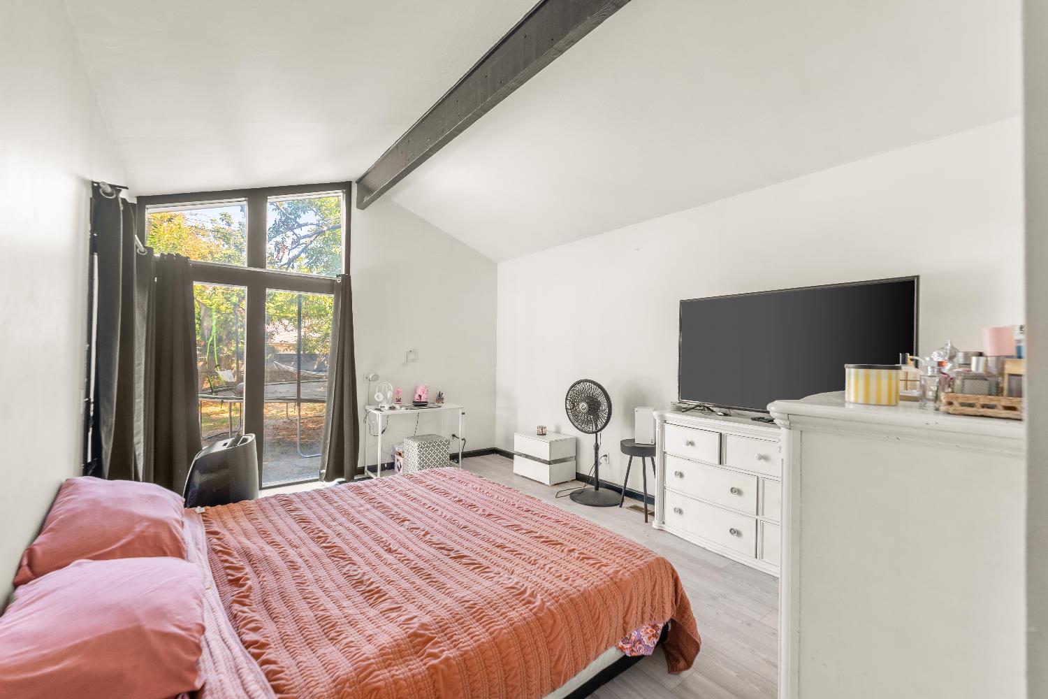 738 Webster Street Colusa, CA 95932 - Photo 26 of 56 a bedroom with a bed and large window