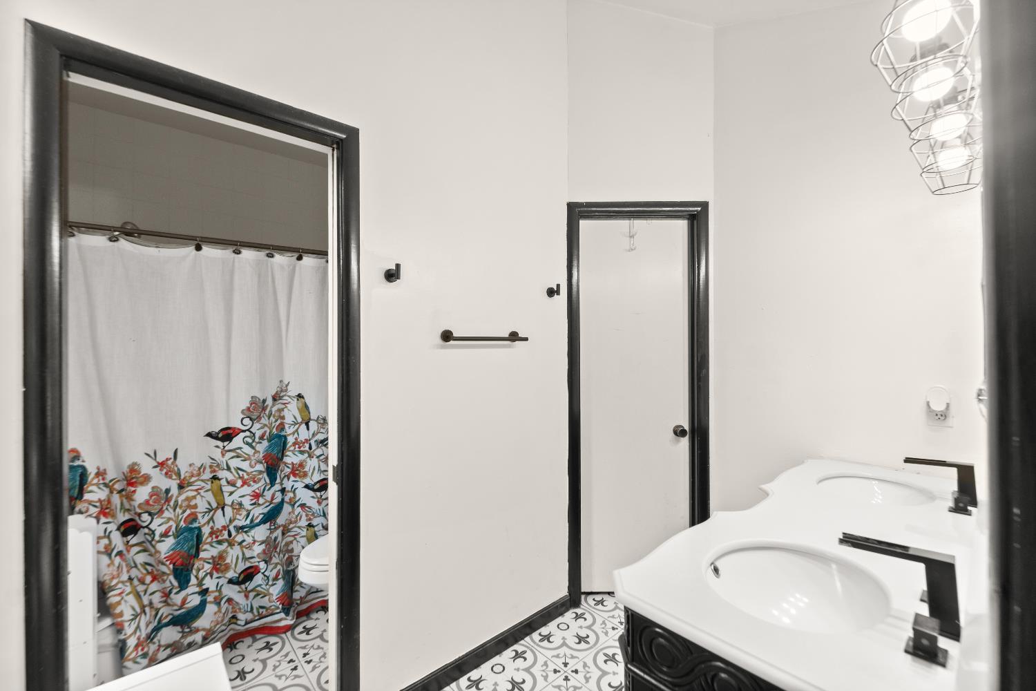 738 Webster Street Colusa, CA 95932 - Photo 27 of 56 a bathroom with a sink toilet and shower