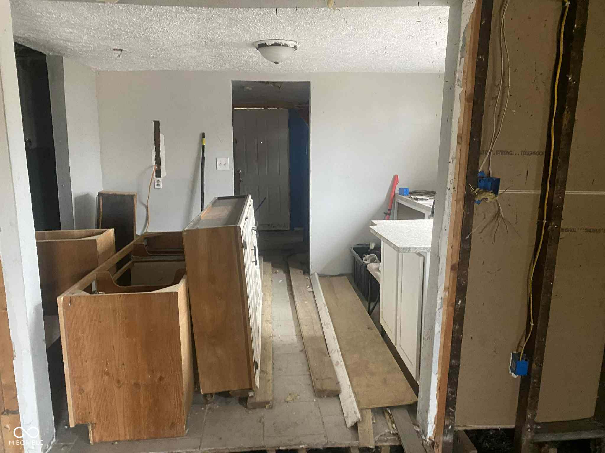 2803 North Butler Avenue Indianapolis, IN 46218 - Photo 4 of 5