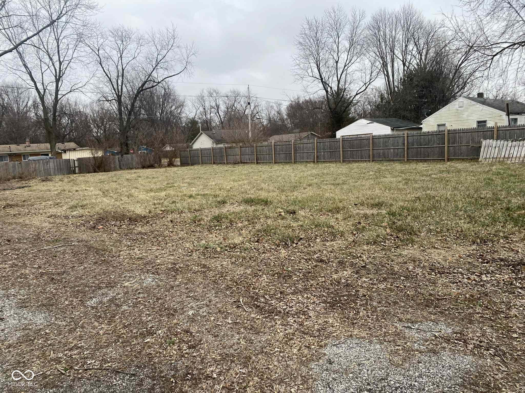 2803 North Butler Avenue Indianapolis, IN 46218 - Photo 5 of 5