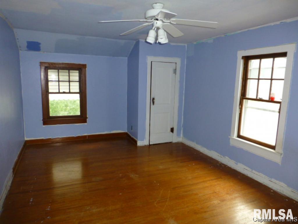 2440 Yale Boulevard Springfield, IL 62703 - Photo 8 of 12 Gallery Image 8