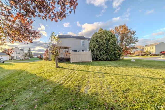 $399,000 | 5101 Old Barn Road, Clay, NY 13041