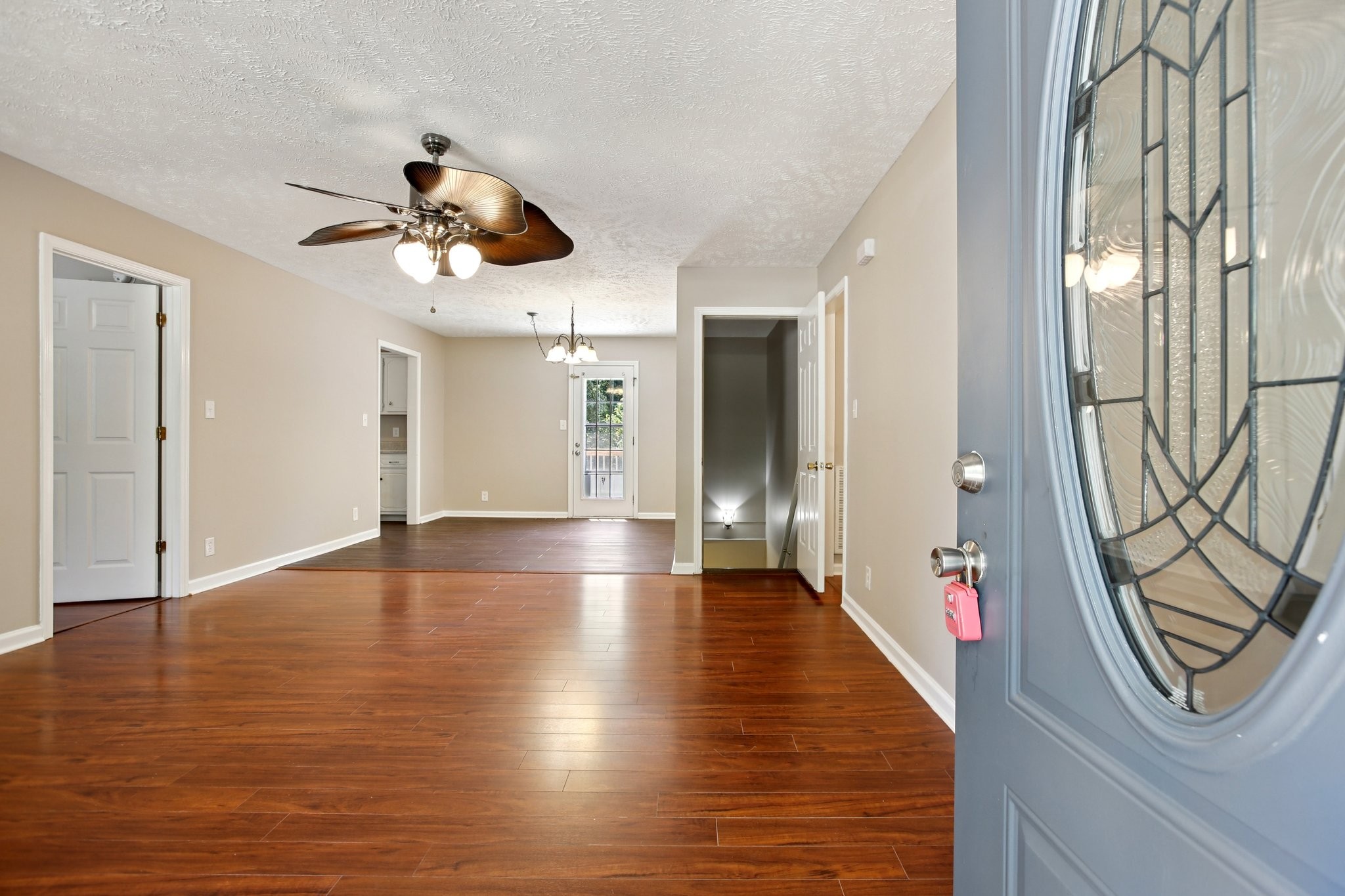 2105 Ferry Road Clarksville, TN 37040 - Photo 3 of 39 Gallery Image 3