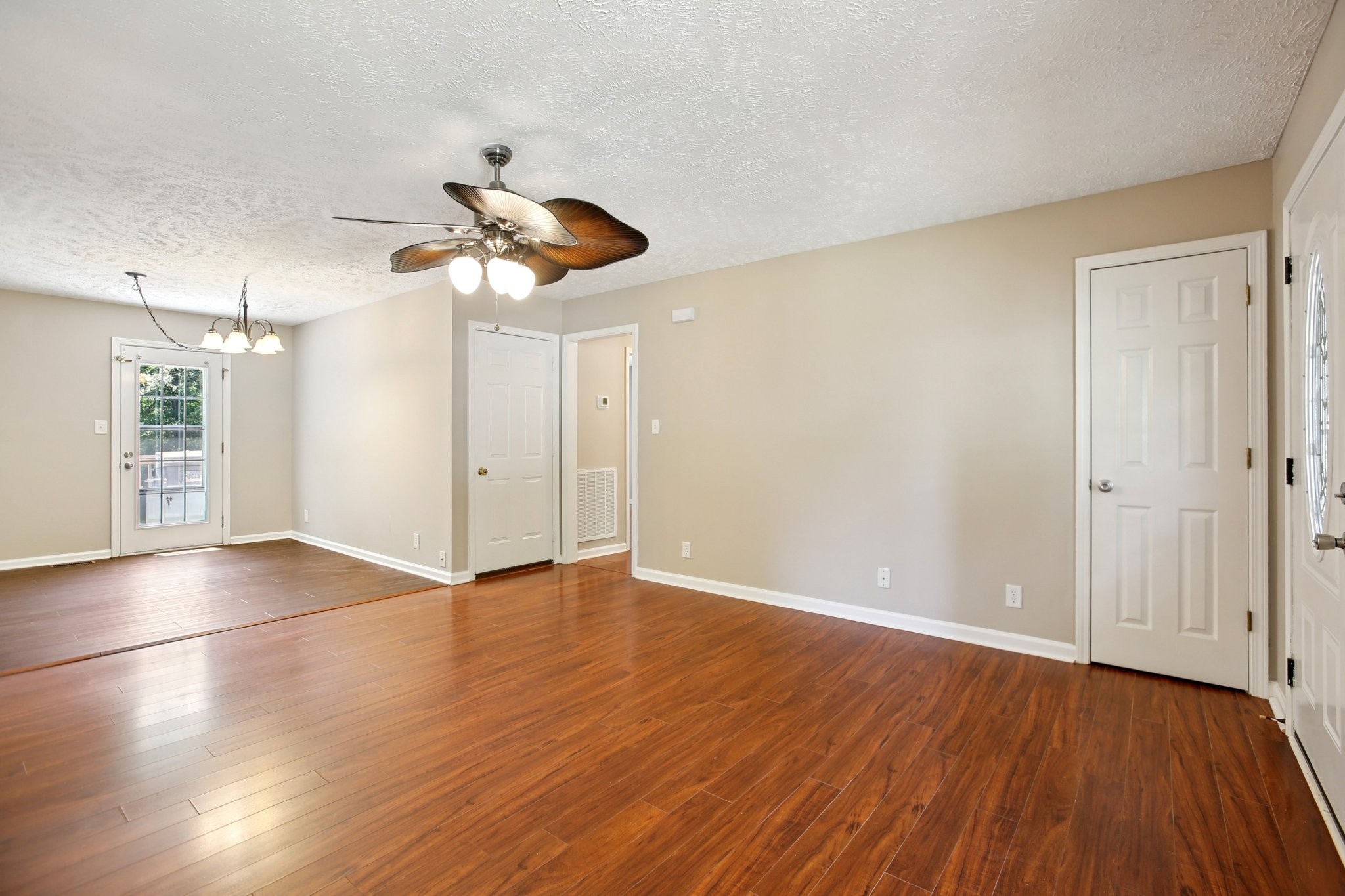 2105 Ferry Road Clarksville, TN 37040 - Photo 10 of 39 Gallery Image 10