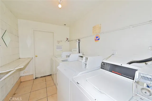 $2,890,000 | 570 North Madison Avenue, Pasadena, CA 91101