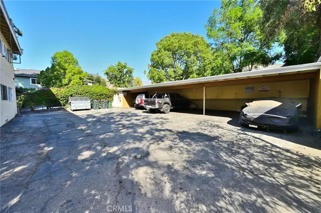 $2,890,000 | 570 North Madison Avenue, Pasadena, CA 91101