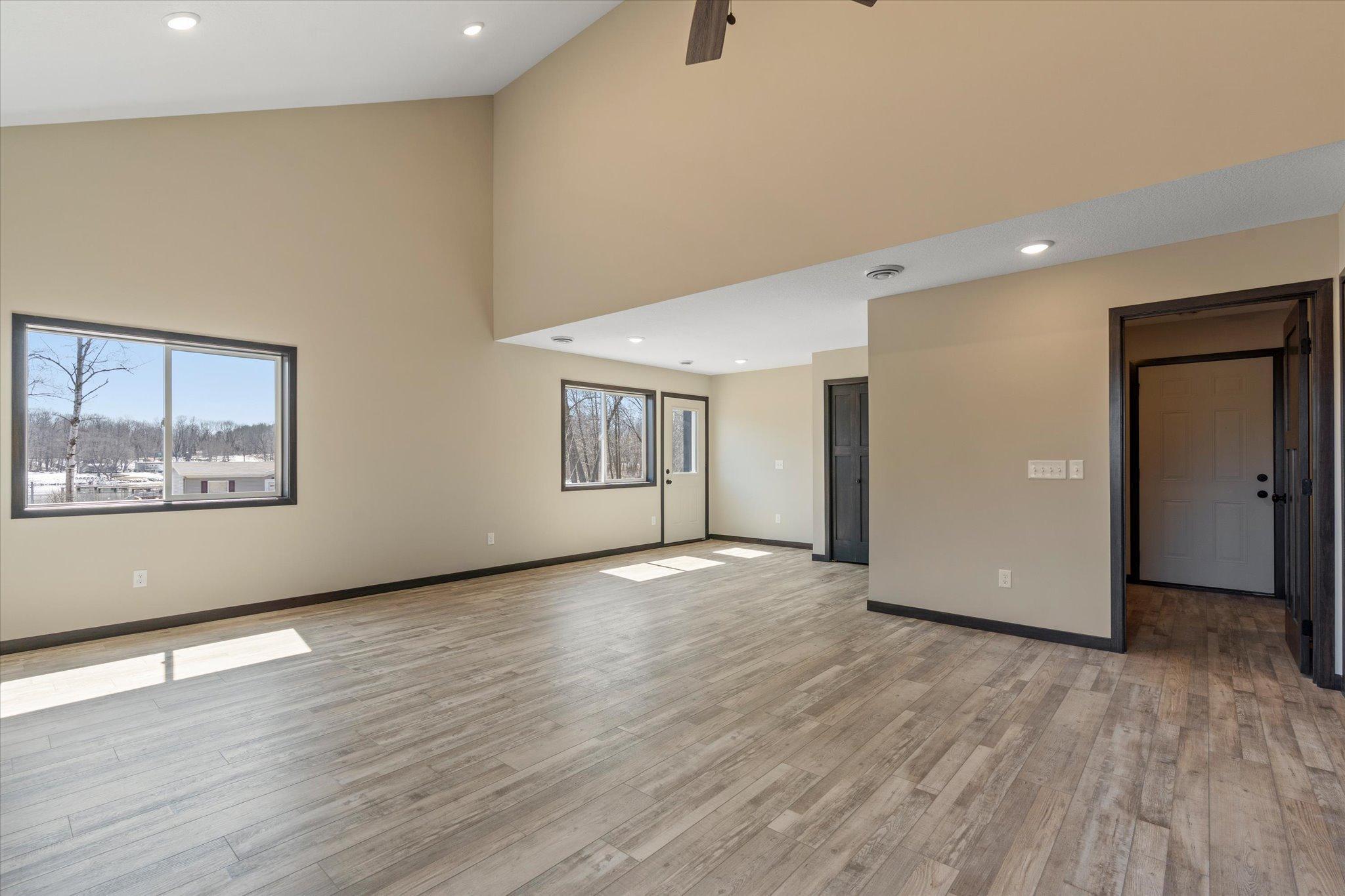 18184 Marina Way Garrison, MN 56450 - Photo 4 of 33