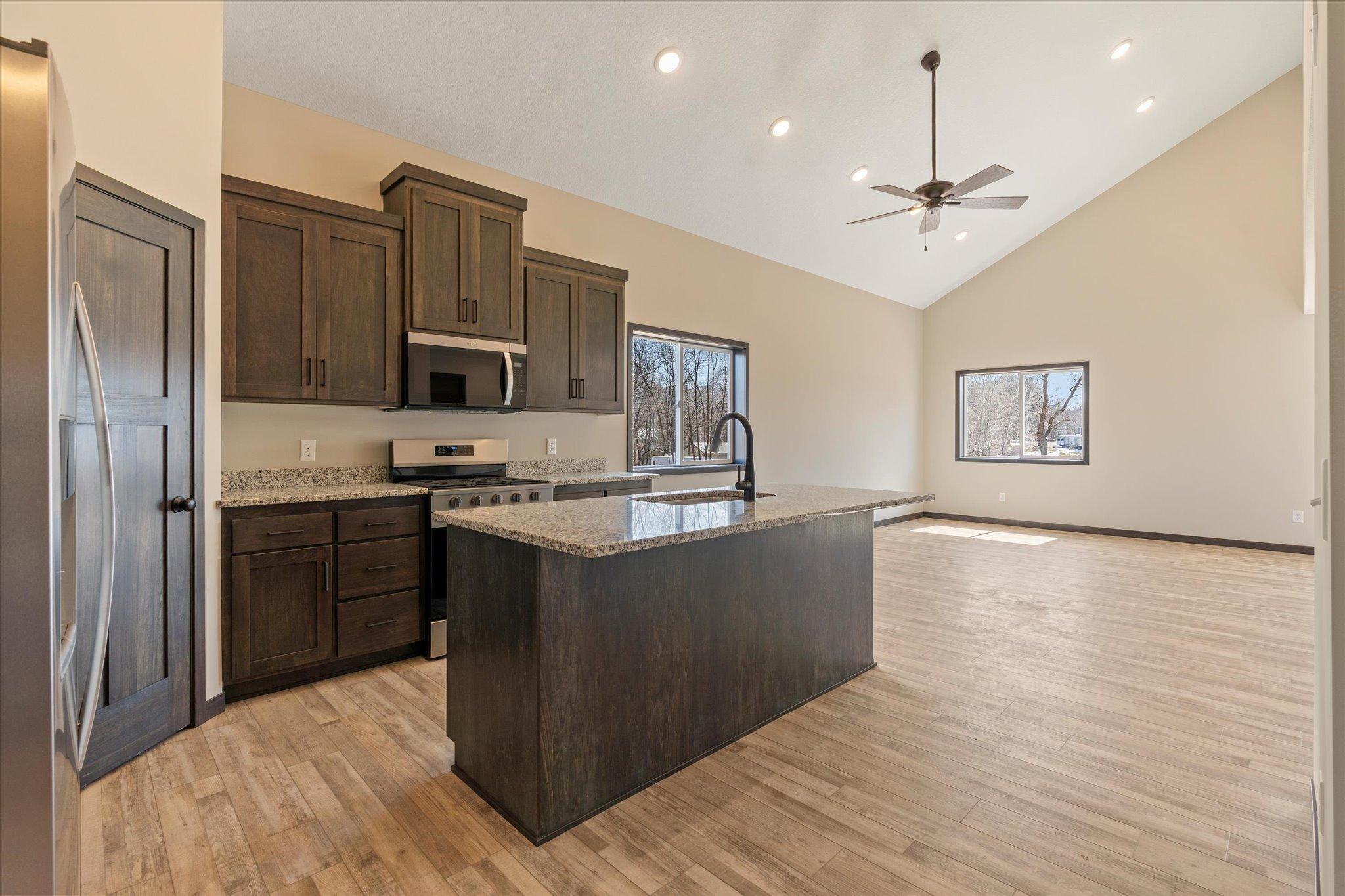 18184 Marina Way Garrison, MN 56450 - Photo 9 of 33
