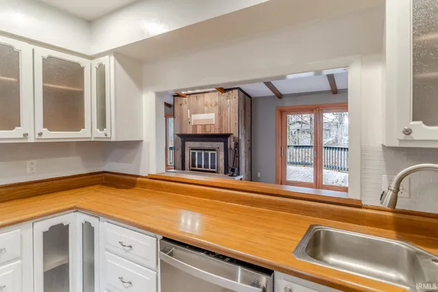 $349,900 | 1826 Arrowhead Drive, West Lafayette, IN 47906