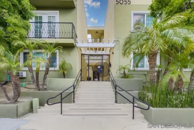 $560,000 | 5055 Collwood Boulevard, Unit 210, San Diego, CA 92115